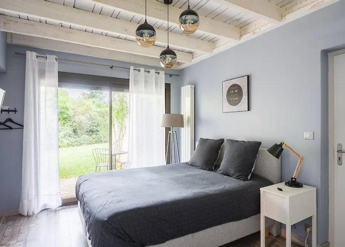 Maison d'hôtes Le Petit Rocher Vienne (Isere)